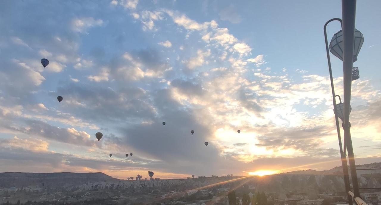 Отель Balloon View